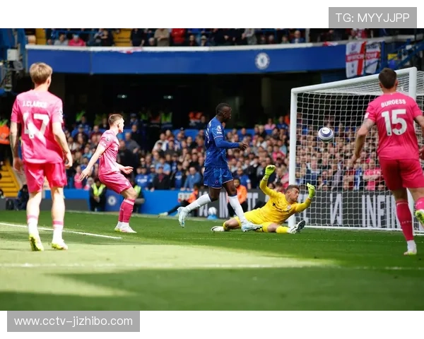 诺丁汉森林1-1水晶宫，保级形势胶着