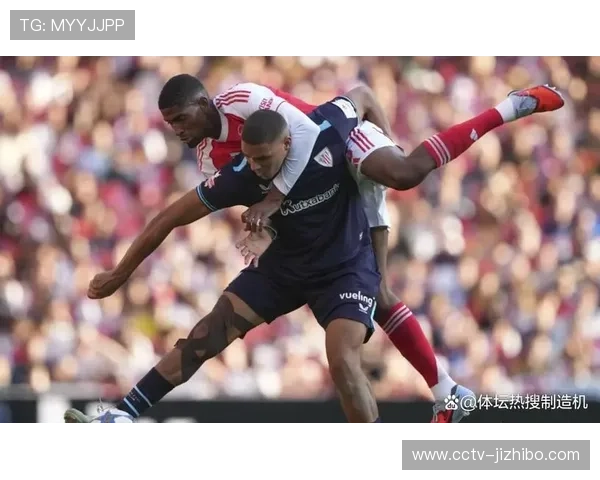 特写镜头：萨卡主罚点球前，酋长球场陷入的绝对寂静