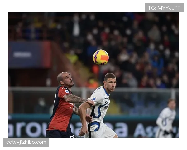 次回合开场：国际米兰加强进攻，劳塔罗头球击中横梁